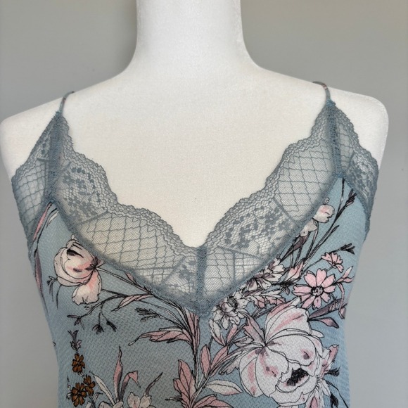 Love Stitch Y2K Tank Cami Fairy Feminine Floral Lace Baby Blue Size Small - Picture 2 of 12